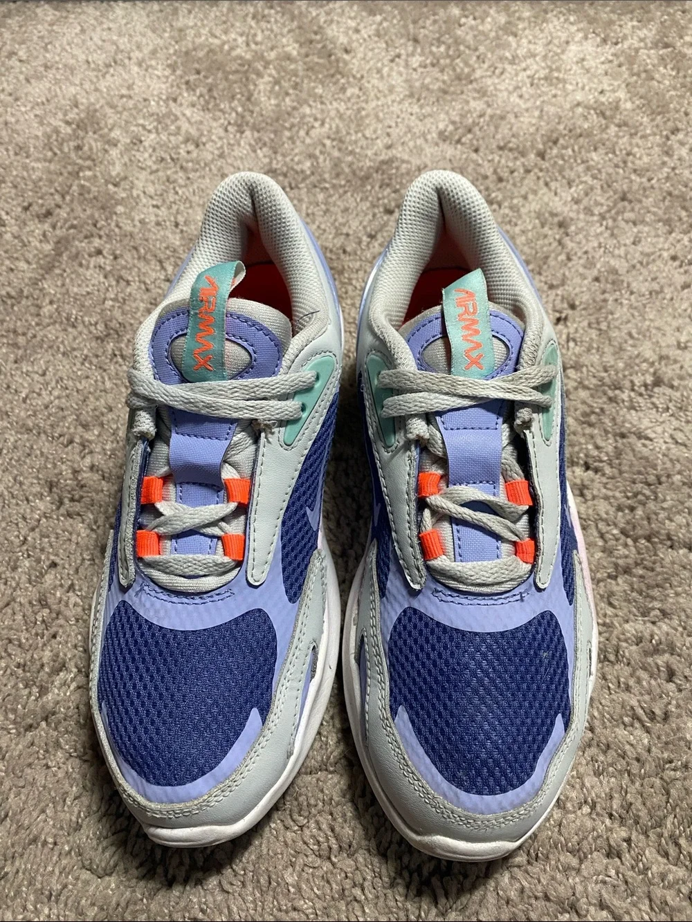 Nike Air Max Bolt GS low trainers sneakers size 3.5 Y